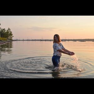 Meet your Posher, Katelyn